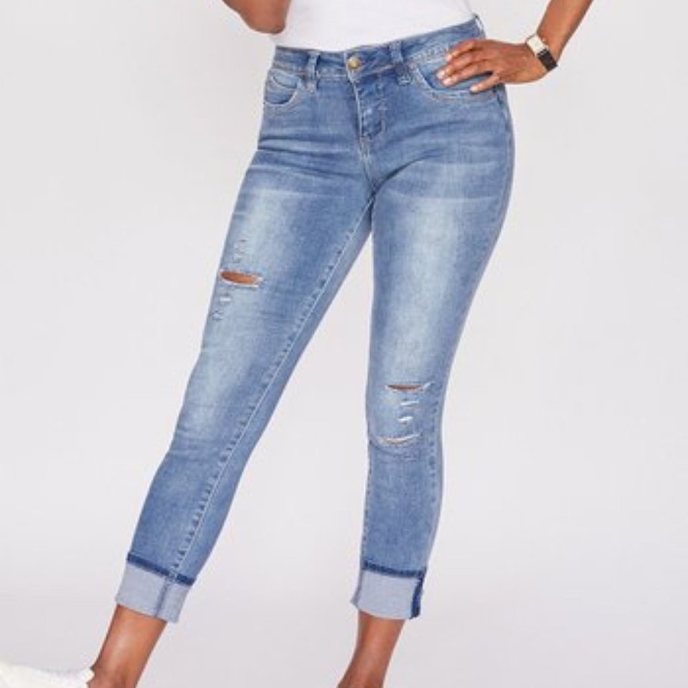 WBB Royalty Distressed Jeans Size 8
